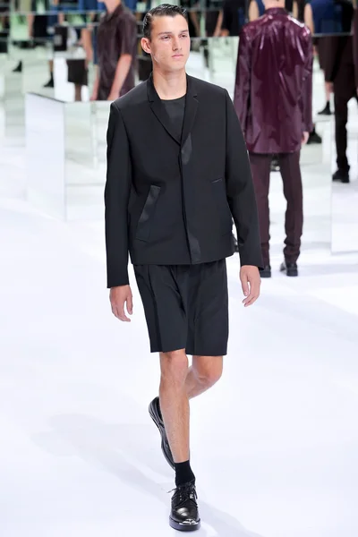 Look 47